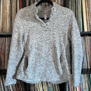 Freedom Trail Heather Gray Snap Neck Pullover Medium Cozy